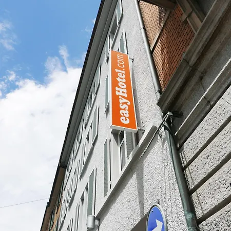 Easyhotel Centre