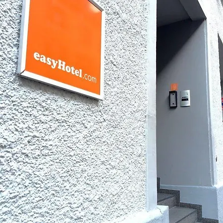 Hotel Easyhotel Centre