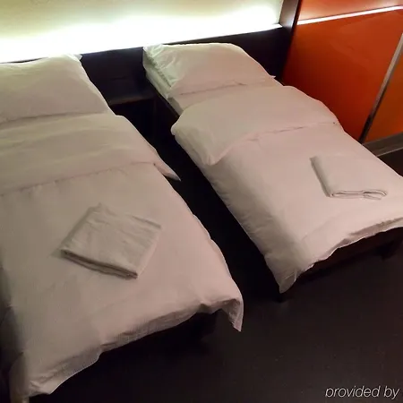 Hotel Easyhotel Centre