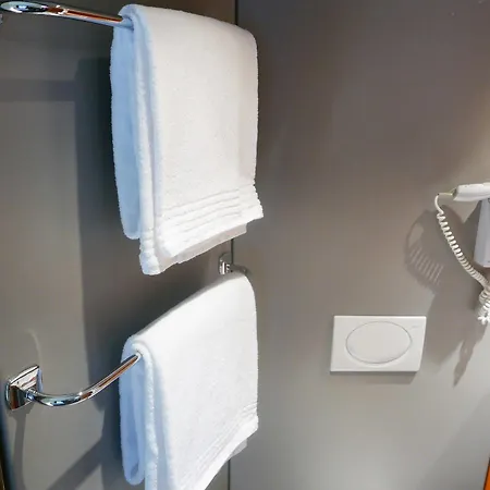 Hotel Easyhotel Centre