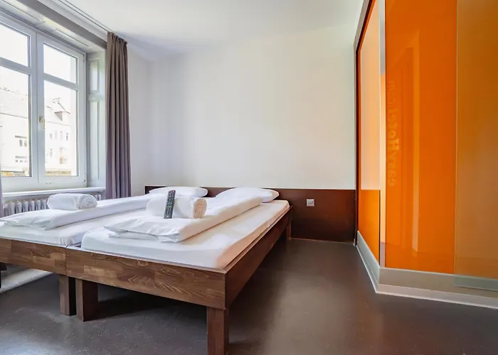 Easyhotel Centre Szálloda 2*