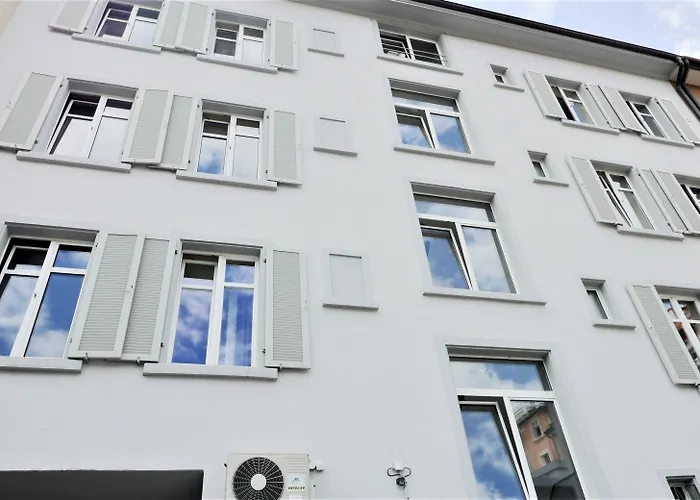 Szálloda Easyhotel Centre 2*