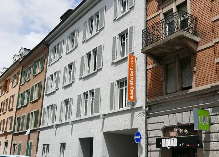 Easyhotel Centre Szálloda