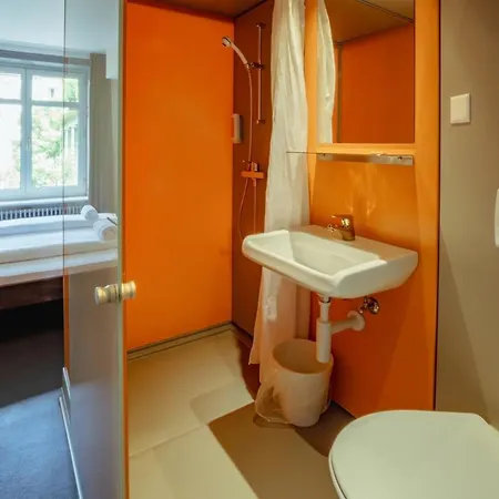 Easyhotel Centre Szálloda Zürich