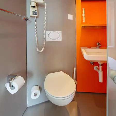 Easyhotel Centre Hotell