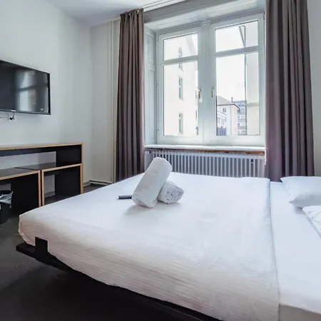 Easyhotel Centre Szálloda Zürich