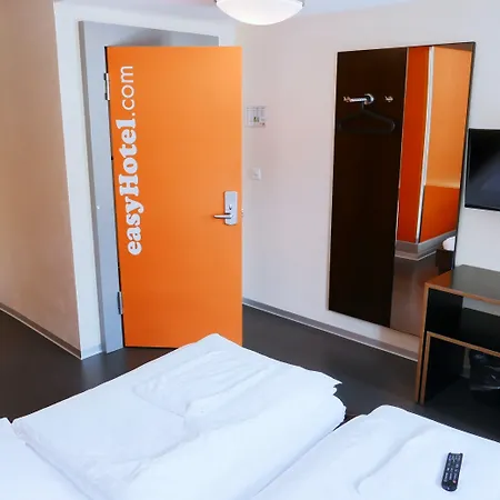 Easyhotel Centre Szálloda 2*