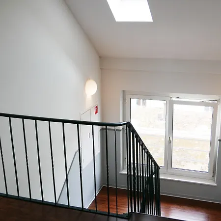 Easyhotel Centre 2*