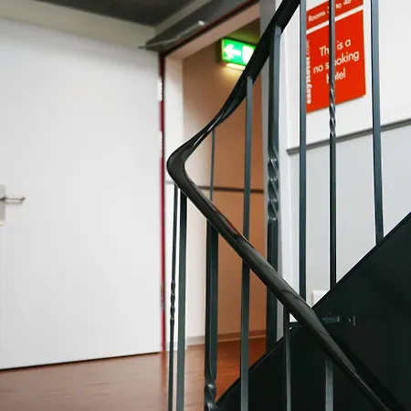 Easyhotel Centre