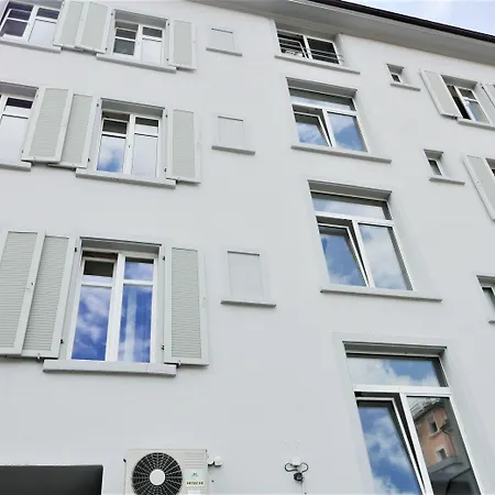 Hotel Easyhotel Centre 2*