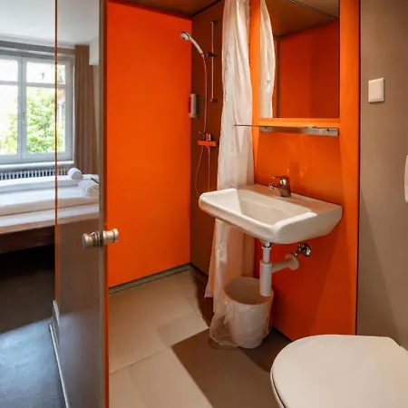 Easyhotel Centre 2* Zúrich