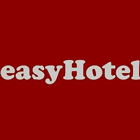 Easyhotel Centre 2*