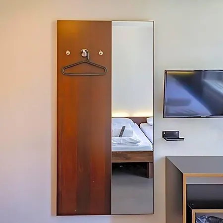 Easyhotel Centre Готель Цюрих
