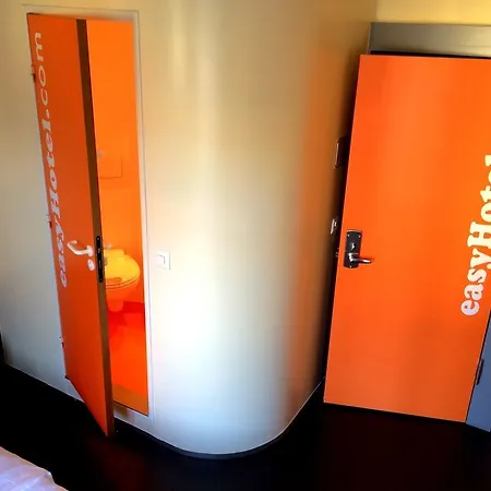 Готель Easyhotel Centre Цюрих