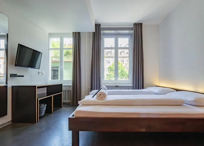 酒店 Easyhotel Centre