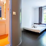 Easyhotel Centre