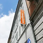 Easyhotel Centre