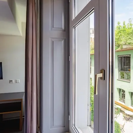 מלון Easyhotel Centre ציריך