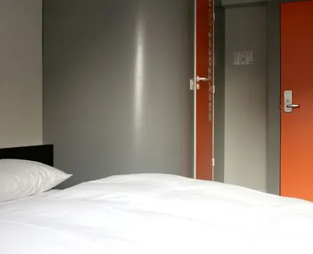 Hotel Easyhotel Centre