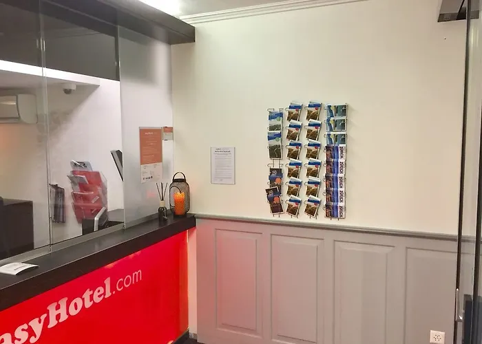 Hotel Easyhotel Centre 2*